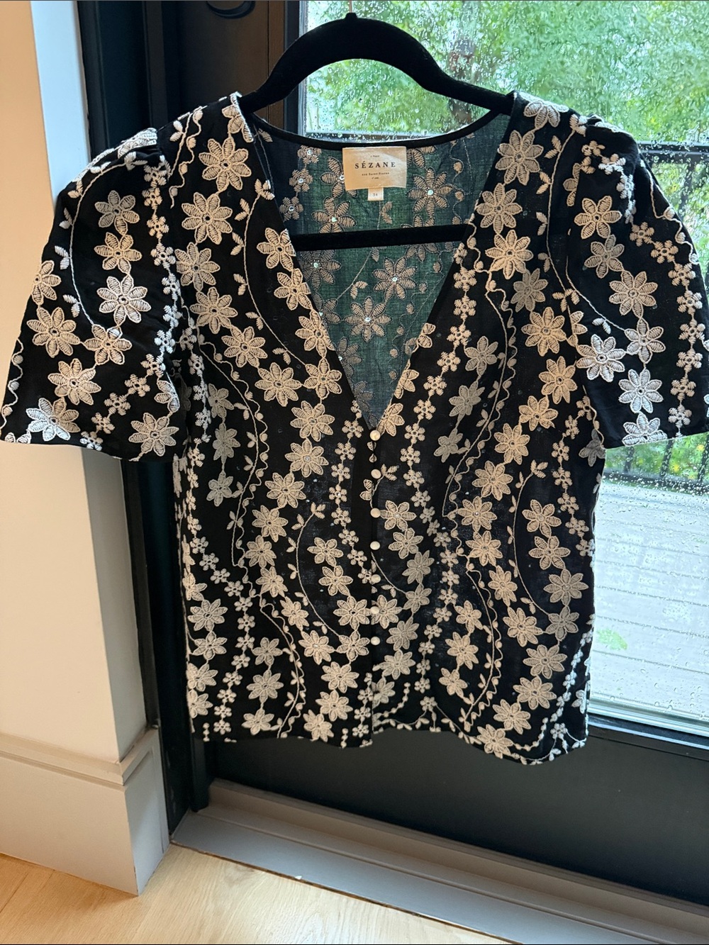 Sézane Floral Embroidered V-Neck Top